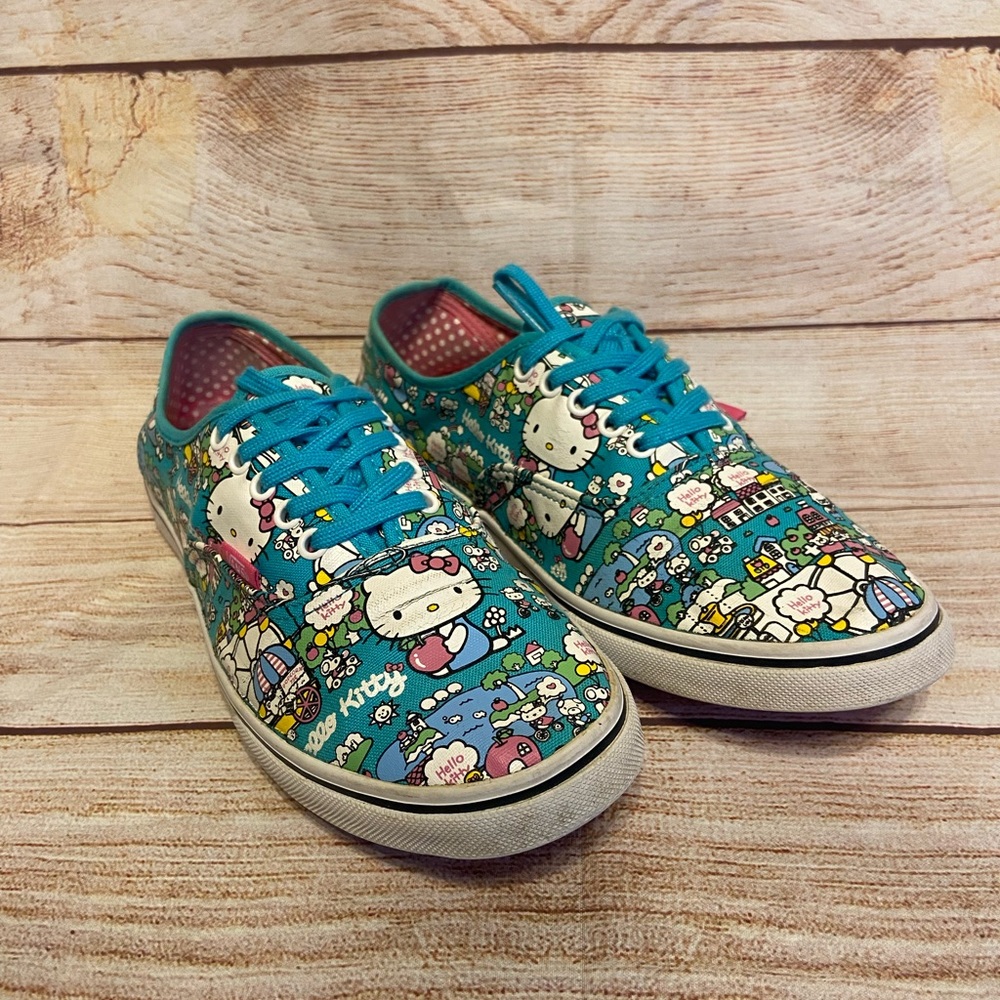 Hello Kitty Vans collaboration women’s size 9.5